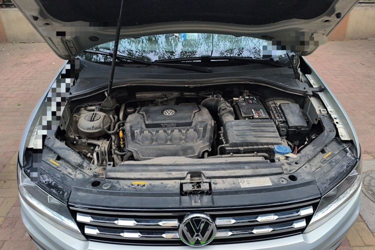 Used Volkswagen Tiguan L 2018 Facelift 330TSI Automatic Two-Wheel Drive Luxury Edition Engine Bay
