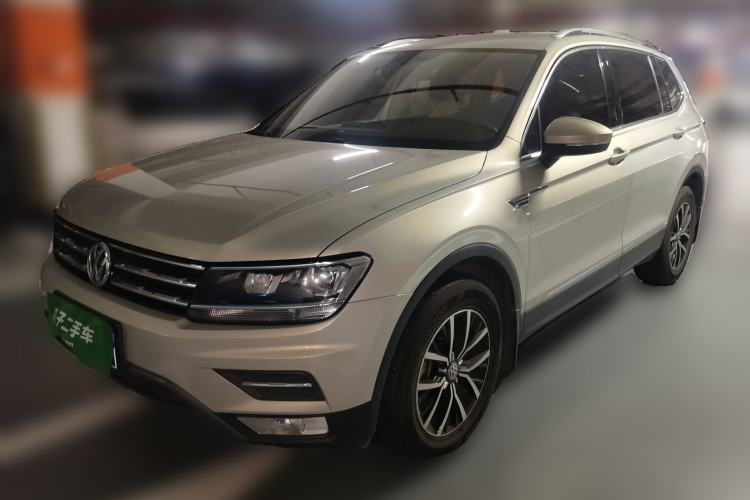 Used Volkswagen Tiguan L 2018 330TSI Automatic Two-Wheel Drive Comfort Edition Guazi used car, China used car export, Used car for sale, Used cars, Cheapest cars for sale
