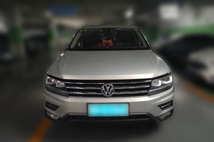 Used Volkswagen Tiguan L 2018 330TSI Automatic Two-Wheel Drive Luxury Edition Front