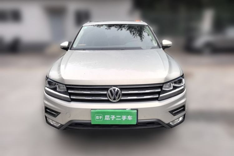 Used Volkswagen Tiguan L 2018 330TSI Automatic Two-Wheel Drive Luxury Edition Front