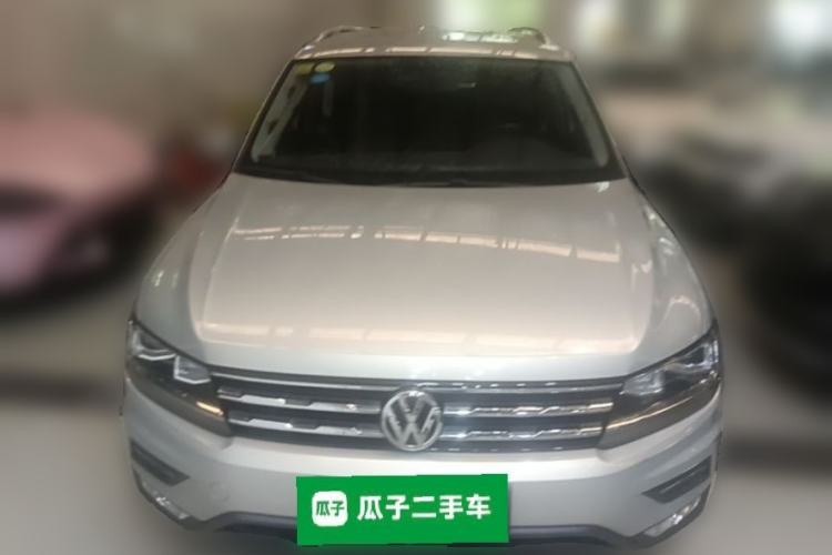 Used Volkswagen Tiguan L 2018 Revised Version 330TSI Automatic Two-Wheel Drive Comfort Edition Front