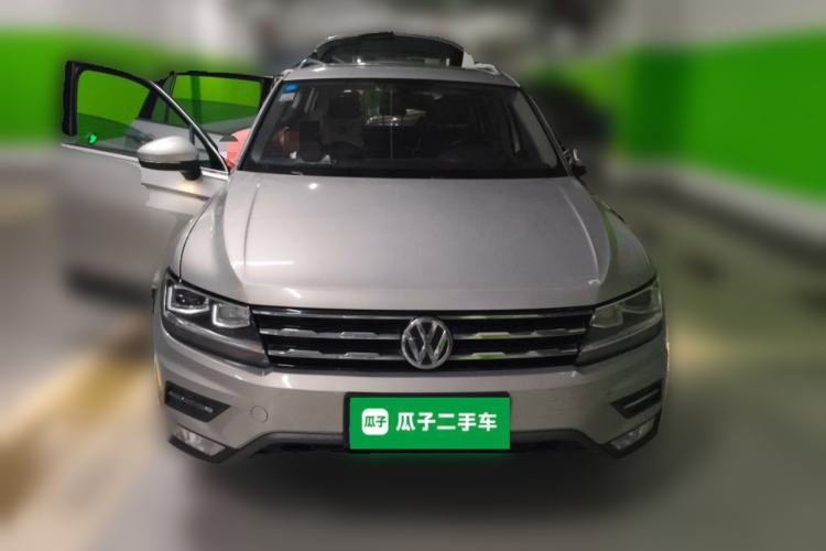 Used Volkswagen Tiguan L 2018 330TSI Automatic Two-Wheel Drive Luxury Edition Front