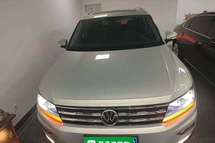 Used Volkswagen Tiguan L 2018 330TSI Automatic Two-Wheel Drive Luxury Edition Front