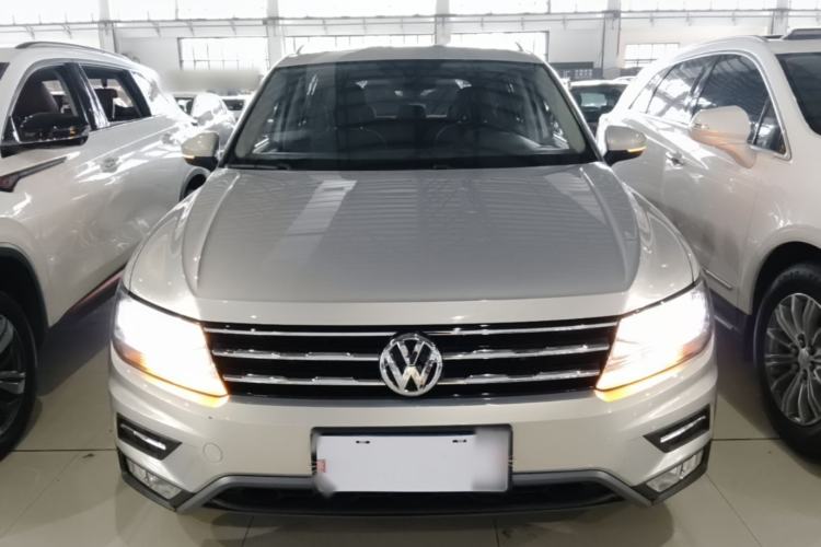 Used Volkswagen Tiguan L 2018 330TSI Automatic Two-Wheel Drive Luxury Edition Front