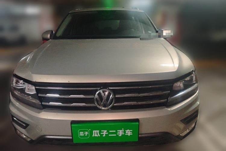 Used Volkswagen Tiguan L 2018 Facelift 330TSI Automatic Two-Wheel Drive Luxury Edition Front