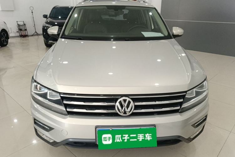 Used Volkswagen Tiguan L 2018 330TSI Automatic Two-Wheel Drive Luxury Edition Front