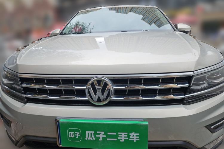 Used Volkswagen Tiguan L 2018 380TSI Automatic All-Wheel Drive Luxury Edition Front