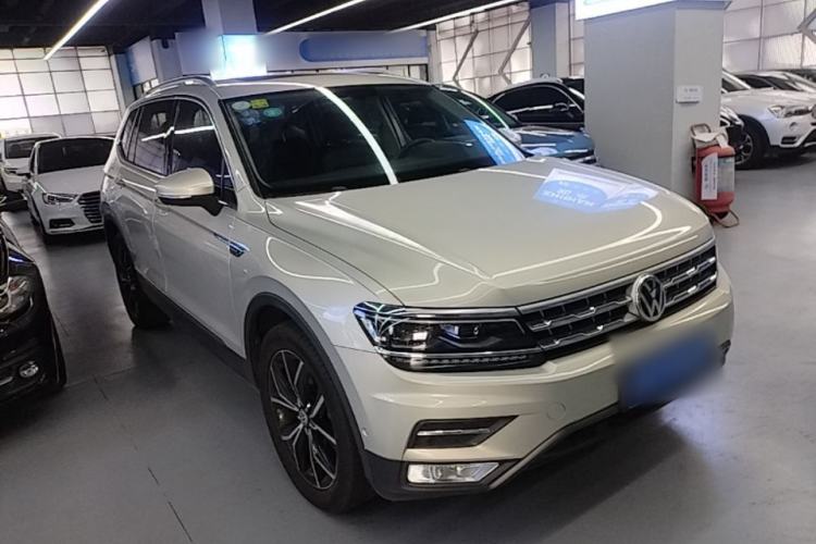 Used Volkswagen Tiguan L 2018 380TSI Automatic All-Wheel Drive Flagship Edition Front Right 45 Deg
