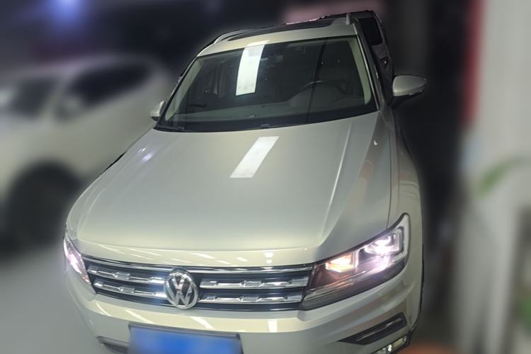 Used Volkswagen Tiguan L 2018 330TSI Automatic Two-Wheel Drive Luxury Edition Front
