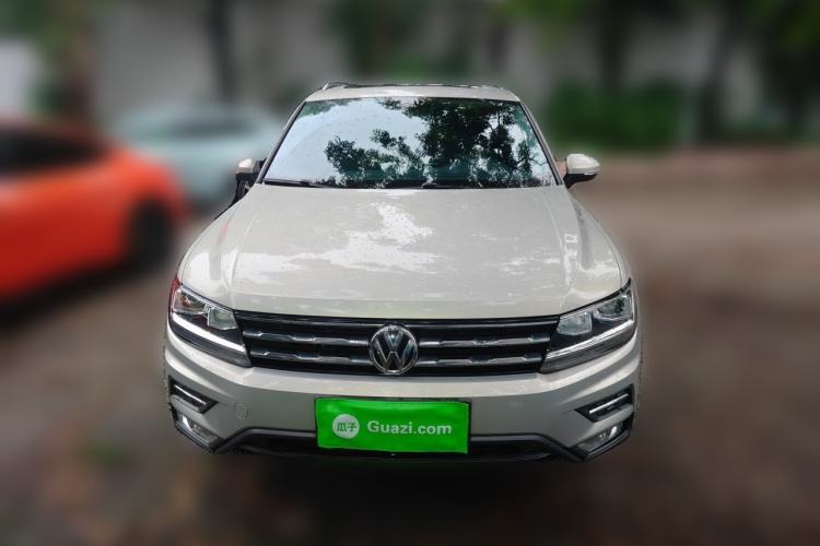 Used Volkswagen Tiguan L 2018 330TSI Automatic Two-Wheel Drive Luxury Edition Front