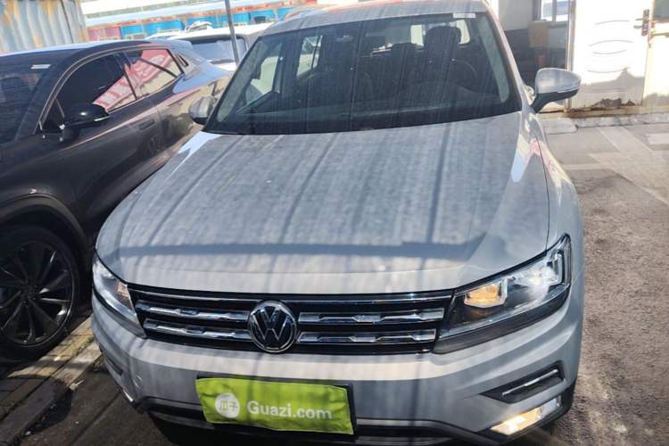Used Volkswagen Tiguan L 2018 330TSI Automatic Two-Wheel Drive Luxury Edition Front