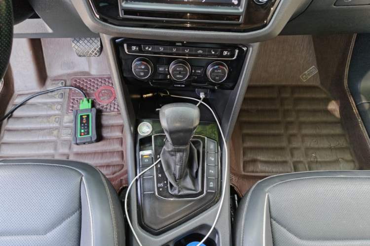 Used Volkswagen Tiguan L 2018 330TSI Automatic Two-Wheel Drive Flagship Edition Gear Lever