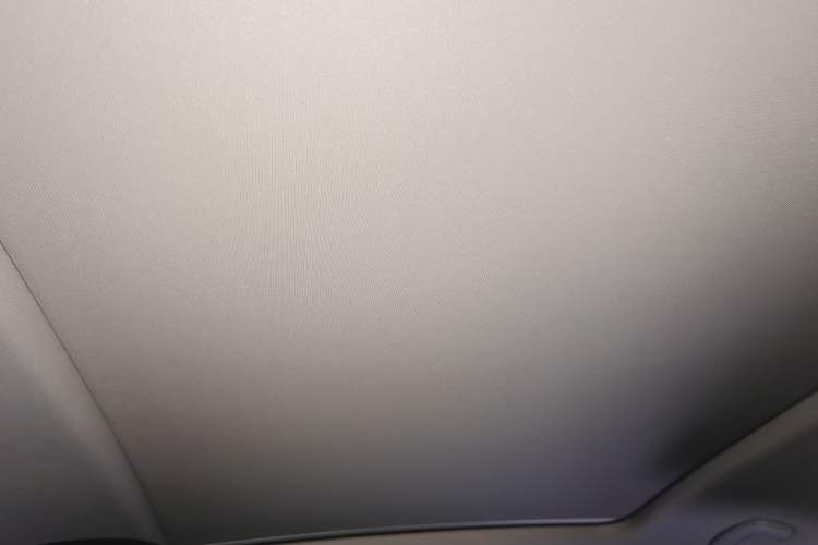 Used Volkswagen Tiguan L 2018 Facelift 330TSI Automatic Two-Wheel Drive Luxury Edition Headliner