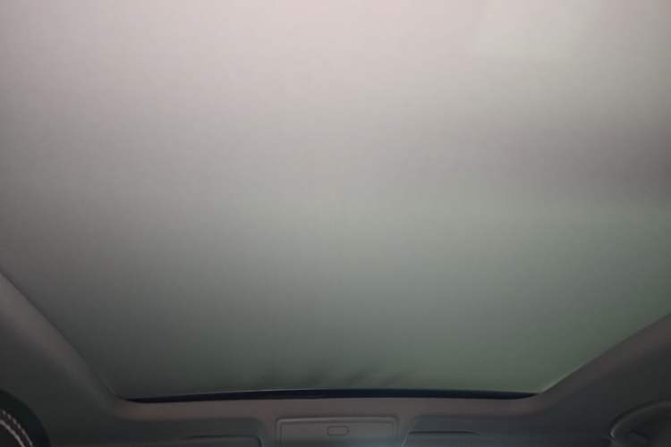Used Volkswagen Tiguan L 2018 330TSI Automatic Two-Wheel Drive Luxury Edition Headliner