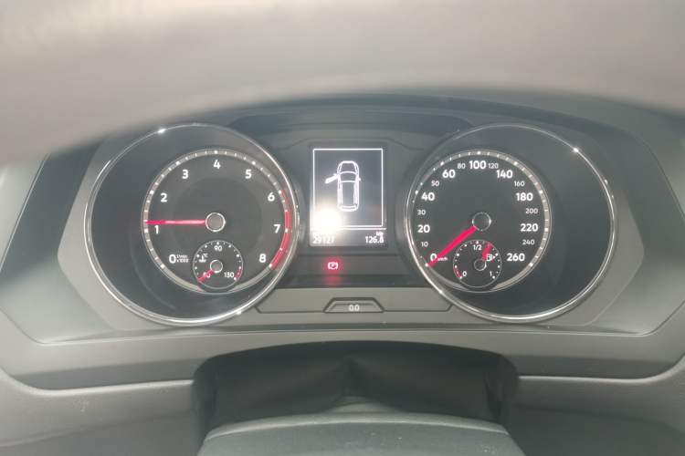Used Volkswagen Tiguan L 2018 330TSI Automatic Two-Wheel Drive Luxury Edition Instrument Cluster