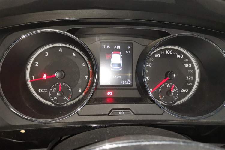Used Volkswagen Tiguan L 2018 330TSI Automatic Two-Wheel Drive Luxury Edition Instrument Cluster