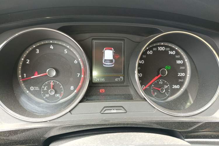 Used Volkswagen Tiguan L 2018 330TSI Automatic Two-Wheel Drive Luxury Edition Instrument Cluster