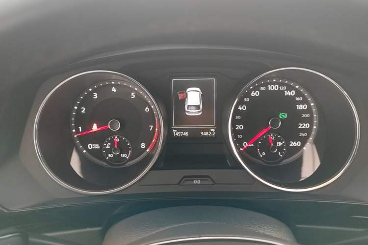 Used Volkswagen Tiguan L 2018 330TSI Automatic Two-Wheel Drive Luxury Edition Instrument Cluster