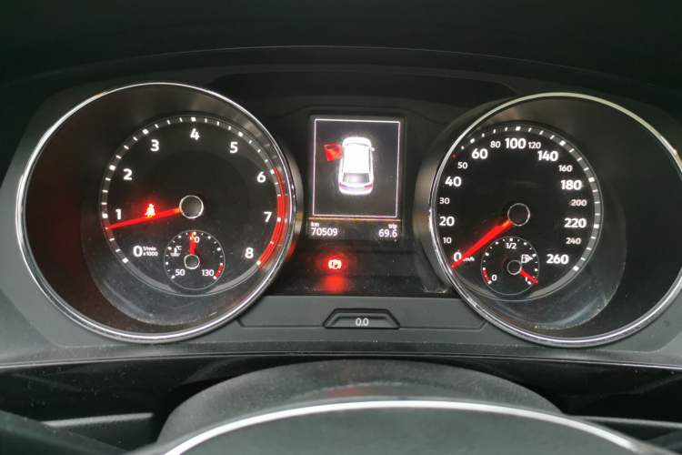 Used Volkswagen Tiguan L 2018 Revised Version 380TSI Automatic All-Wheel Drive Luxury Edition Instrument Cluster