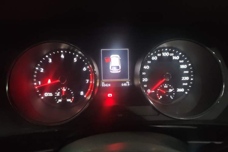 Used Volkswagen Tiguan L 2018 Facelift 330TSI Automatic Two-Wheel Drive Luxury Edition Instrument Cluster