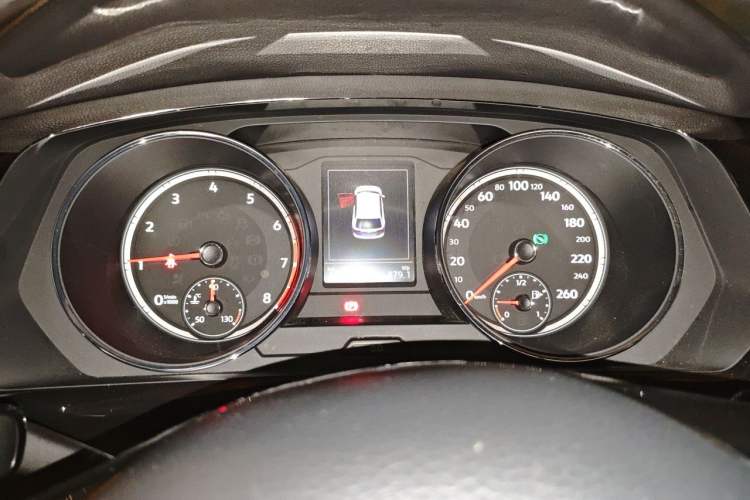 Used Volkswagen Tiguan L 2018 280TSI Automatic Two-Wheel Drive Comfort Edition Instrument Cluster
