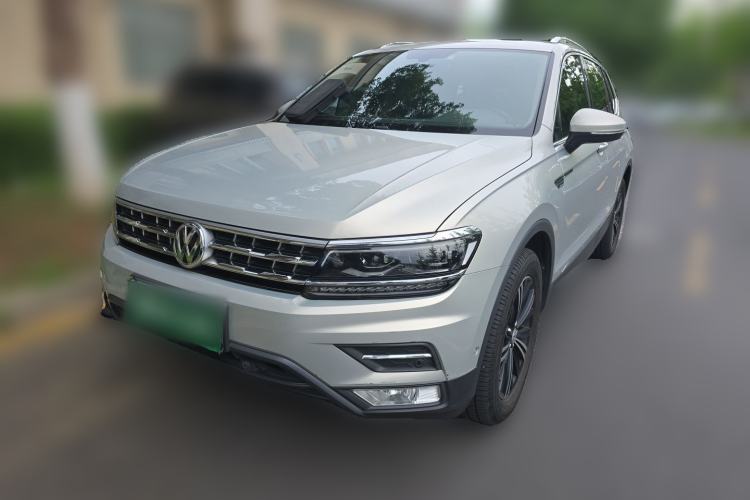 Used Volkswagen Tiguan L 2018 330TSI Automatic Two-Wheel Drive Flagship Edition Guazi used car, China used car export, Used car for sale, Used cars, Cheapest cars for sale