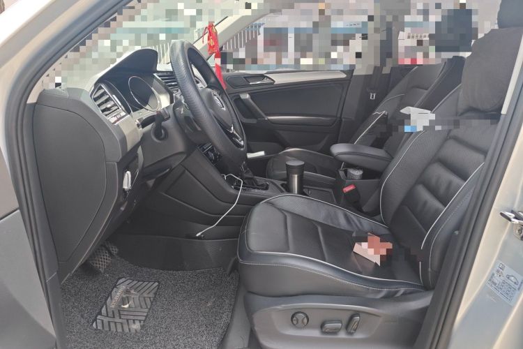 Used Volkswagen Tiguan L 2018 Revised 330TSI Automatic Two-Wheel Drive Flagship Edition Left Front Seat