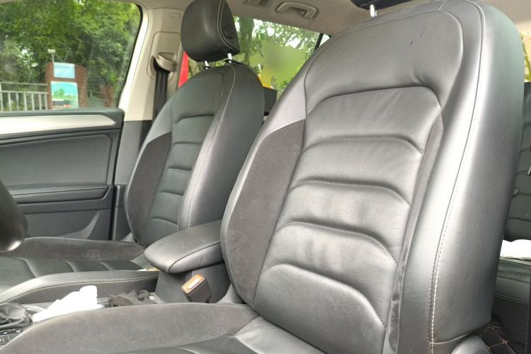 Used Volkswagen Tiguan L 2018 330TSI Automatic Two-Wheel Drive Luxury Edition Left Front Seat