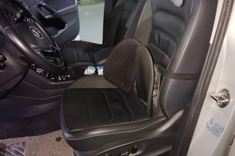 Used Volkswagen Tiguan L 2018 Facelift 330TSI Automatic Two-Wheel Drive Luxury Edition Left Front Seat