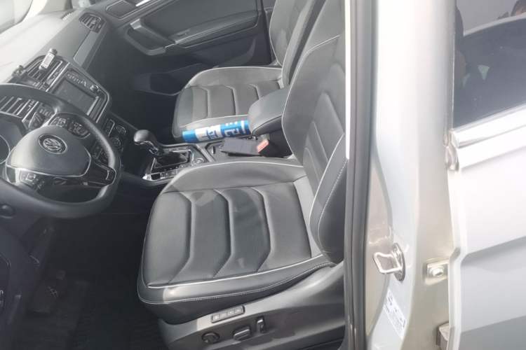 Used Volkswagen Tiguan L 2018 380TSI Automatic All-Wheel Drive Flagship Edition Left Front Seat