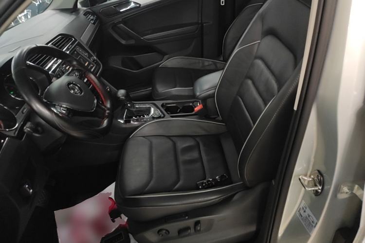 Used Volkswagen Tiguan L 2018 380TSI Automatic All-Wheel Drive Flagship Edition Left Front Seat