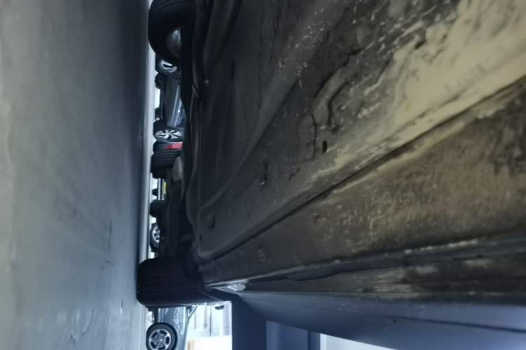 Used Volkswagen Tiguan L 2018 330TSI Automatic Two-Wheel Drive Luxury Edition Left Side Sill