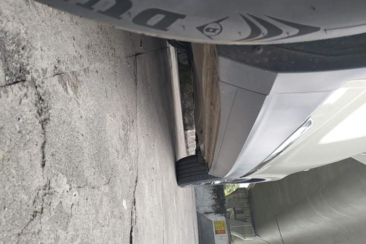 Used Volkswagen Tiguan L 2018 330TSI Automatic Two-Wheel Drive Flagship Edition Left Side Sill