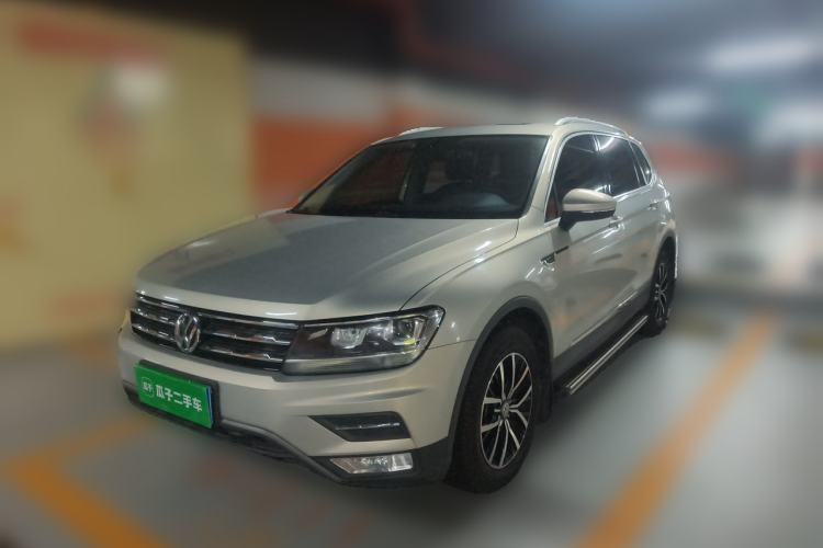 Used Volkswagen Tiguan L 2018 330TSI Automatic Two-Wheel Drive Luxury Edition Guazi used car, China used car export, Used car for sale, Used  cars, Cheapest cars for sale