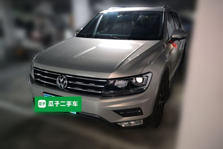 Used Volkswagen Tiguan L 2018 Facelift 330TSI Automatic Two-Wheel Drive Luxury Edition Guazi used car, China used car export, Used car for sale, Used  cars, Cheapest cars for sale