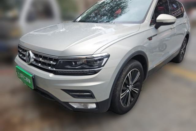 Used Volkswagen Tiguan L 2018 380TSI Automatic All-Wheel Drive Luxury Edition