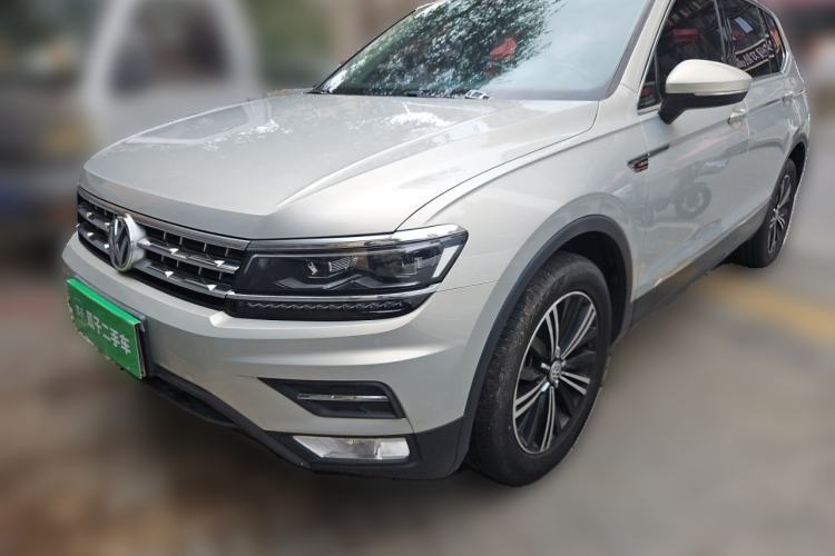 Used Volkswagen Tiguan L 2018 380TSI Automatic All-Wheel Drive Luxury Edition Guazi used car, China used car export, Used car for sale, Used Volkswagen cars, Cheapest cars for sale