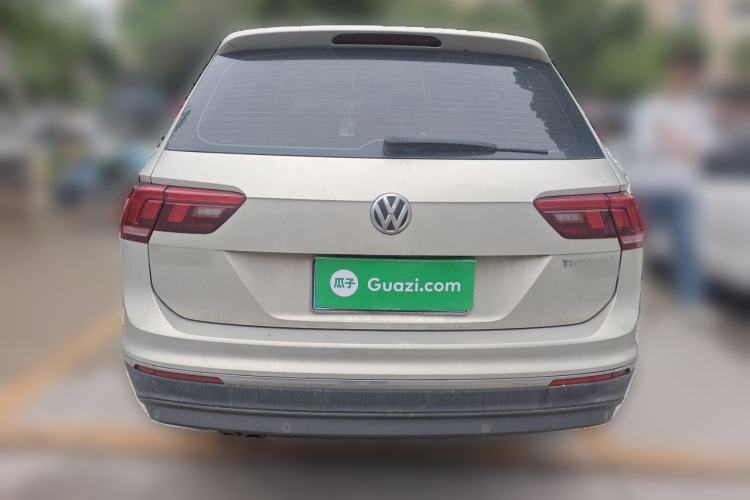 Used Volkswagen Tiguan L 2018 330TSI Automatic Two-Wheel Drive Luxury Edition Rear