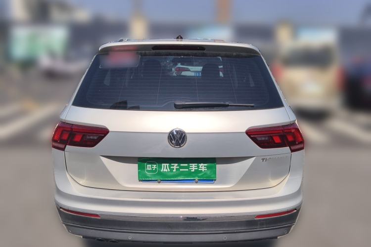 Used Volkswagen Tiguan L 2018 Facelift 330TSI Automatic Two-Wheel Drive Luxury Edition Rear
