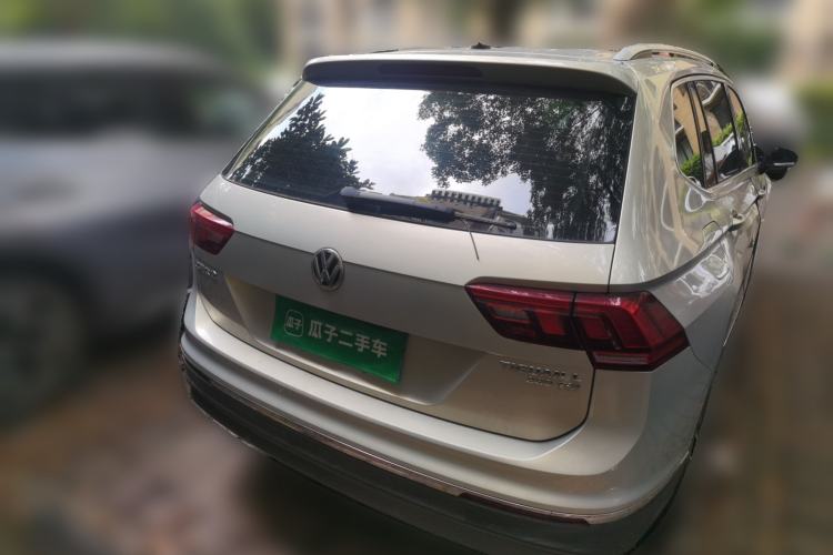 Used Volkswagen Tiguan L 2018 Facelift 330TSI Automatic Two-Wheel Drive Luxury Edition Rear