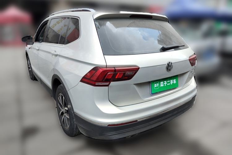 Used Volkswagen Tiguan L 2018 330TSI Automatic Two-Wheel Drive Luxury Edition Rear Left 45 Deg