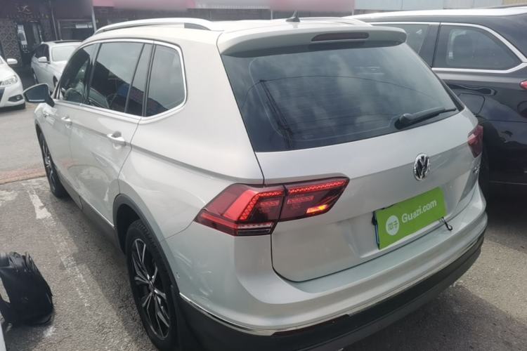 Used Volkswagen Tiguan L 2018 380TSI Automatic All-Wheel Drive Flagship Edition Rear Left 45 Deg