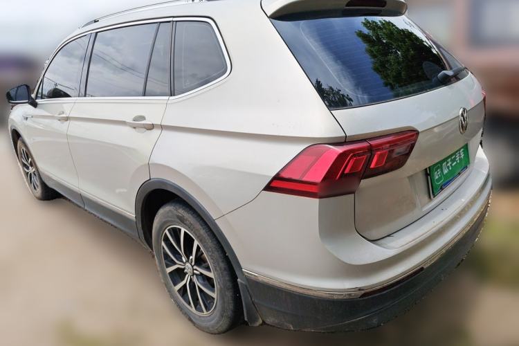 Used Volkswagen Tiguan L 2018 330TSI Automatic Two-Wheel Drive Comfort Edition Rear Left 45 Deg
