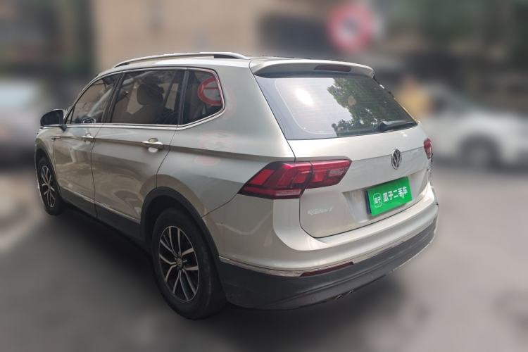 Used Volkswagen Tiguan L 2018 Revised Version 330TSI Automatic Two-Wheel Drive Comfort Edition Rear Left 45 Deg