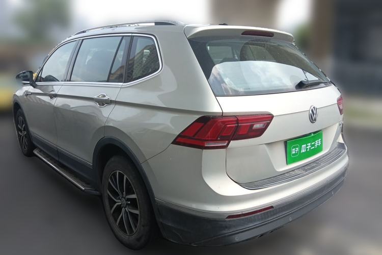 Used Volkswagen Tiguan L 2018 Facelift 330TSI Automatic Two-Wheel Drive Luxury Edition Rear Left 45 Deg