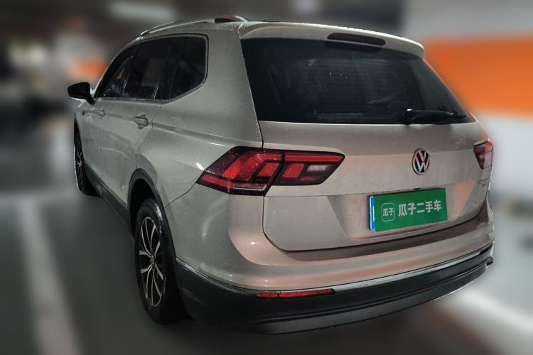 Used Volkswagen Tiguan L 2018 330TSI Automatic Two-Wheel Drive Comfort Edition Rear Left 45 Deg