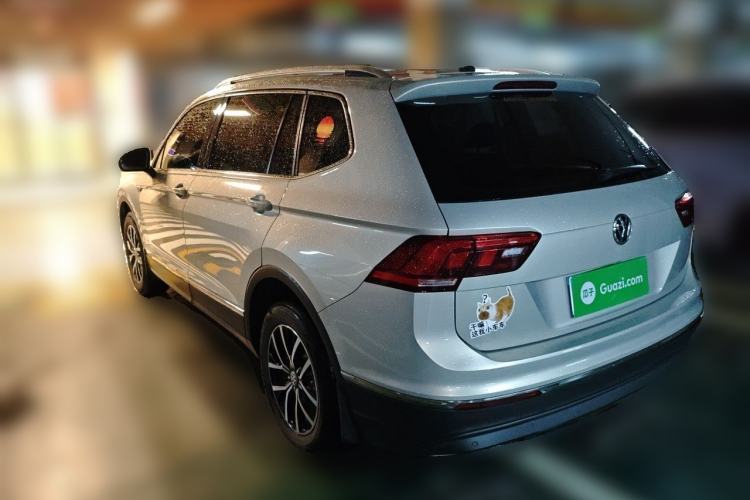 Used Volkswagen Tiguan L 2018 280TSI Automatic Two-Wheel Drive Comfort Edition Rear Left 45 Deg
