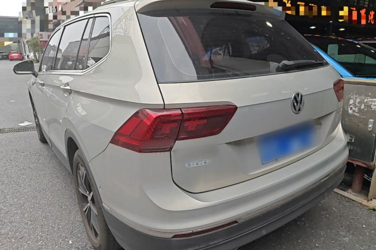 Used Volkswagen Tiguan L 2018 330TSI Automatic Two-Wheel Drive Flagship Edition Rear Left 45 Deg