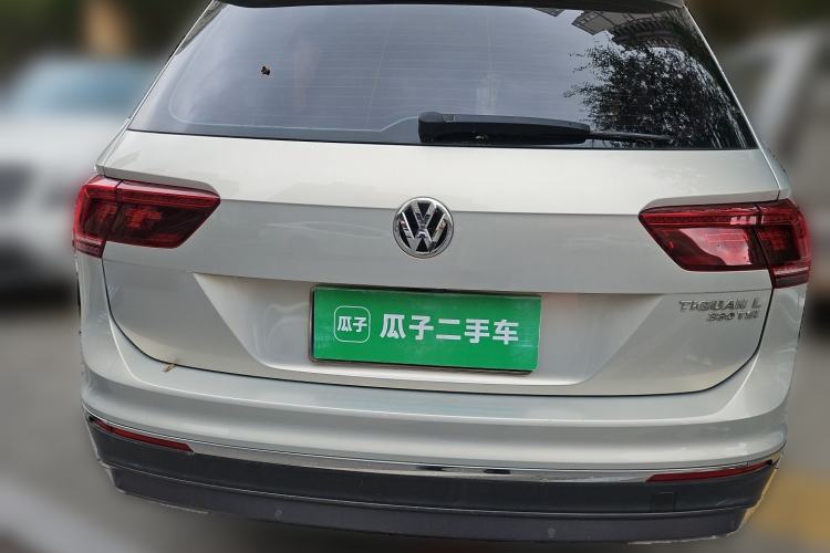 Used Volkswagen Tiguan L 2018 380TSI Automatic All-Wheel Drive Luxury Edition Rear