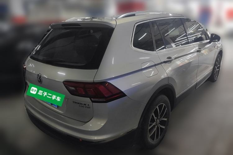 Used Volkswagen Tiguan L 2018 Revised Version 330TSI Automatic Two-Wheel Drive Comfort Edition Rear Right 45 Deg